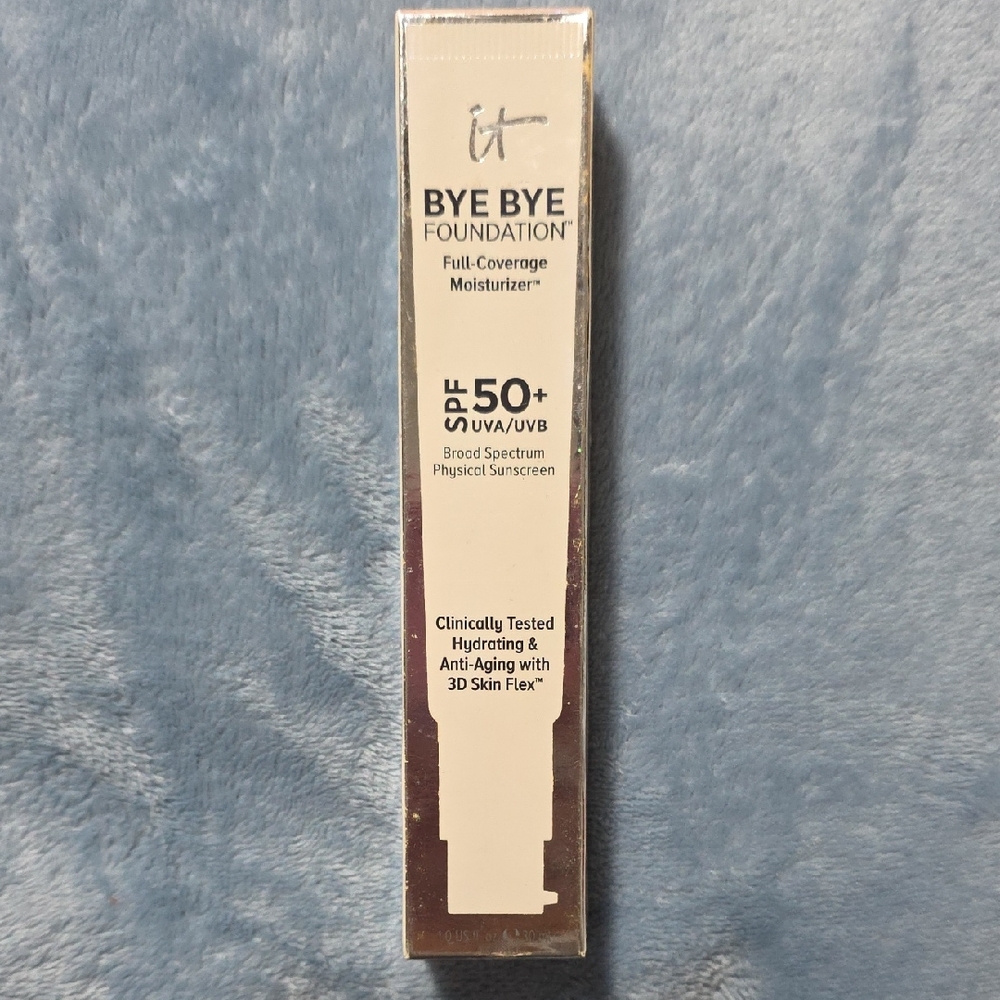 IT Cosmetics Bye Bye Foundation SPF 50+ Full-Coverage Moisturizer